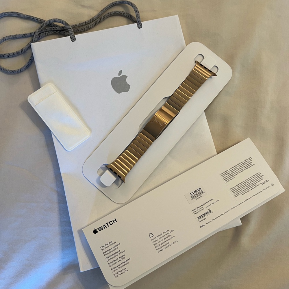Apple 46mm Gold Link Bracelet